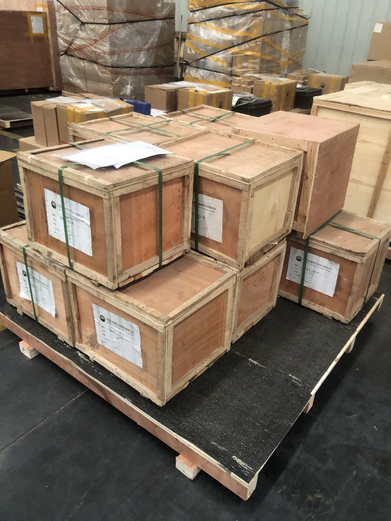 Sealant Of Engine Spare Part.jpg